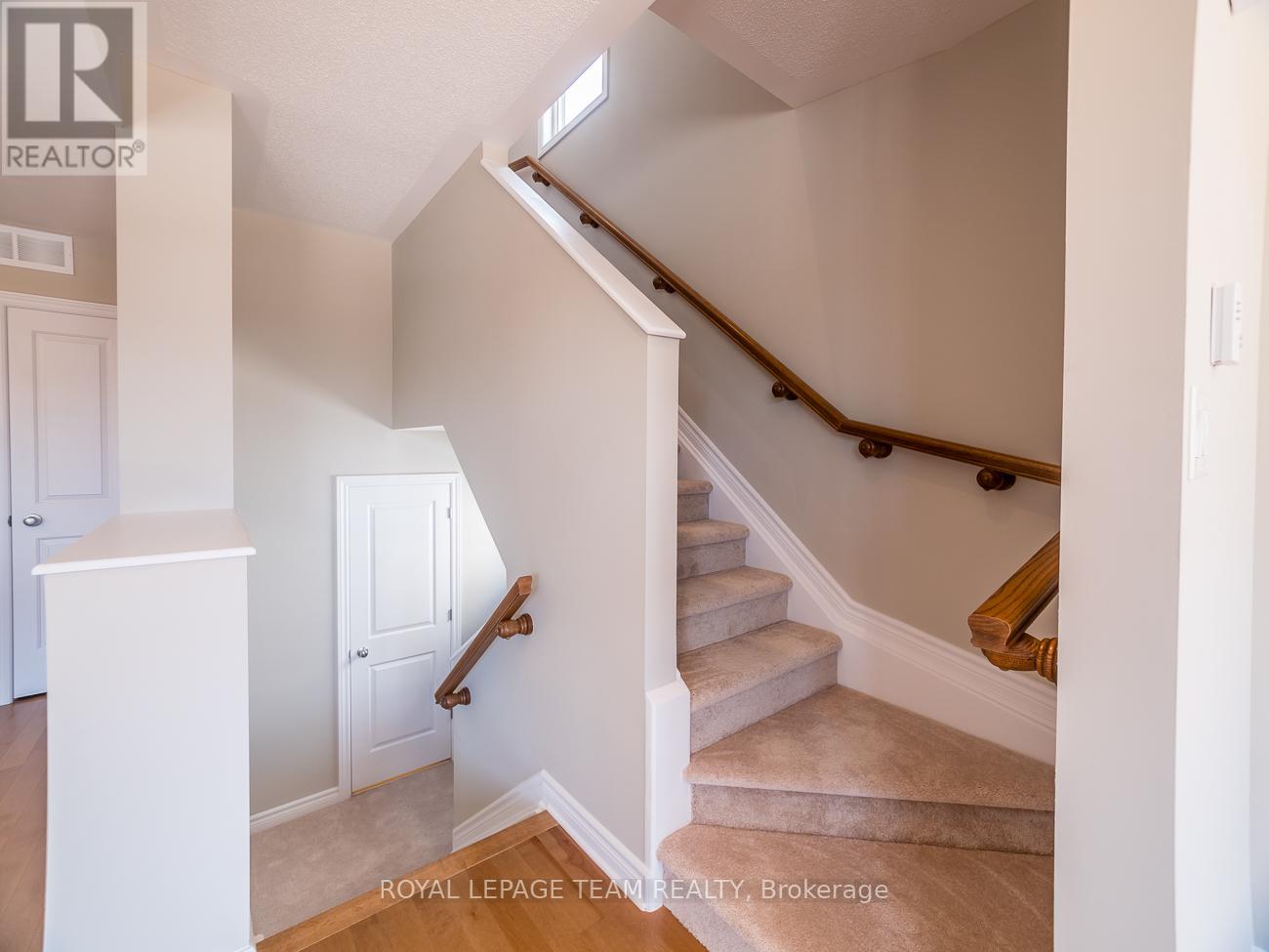 210 Halyard Way, Ottawa, Ontario  K2T 0L1 - Photo 11 - X12643384