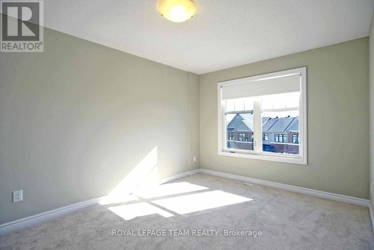 210 Halyard Way, Ottawa, Ontario  K2T 0L1 - Photo 13 - X12643384