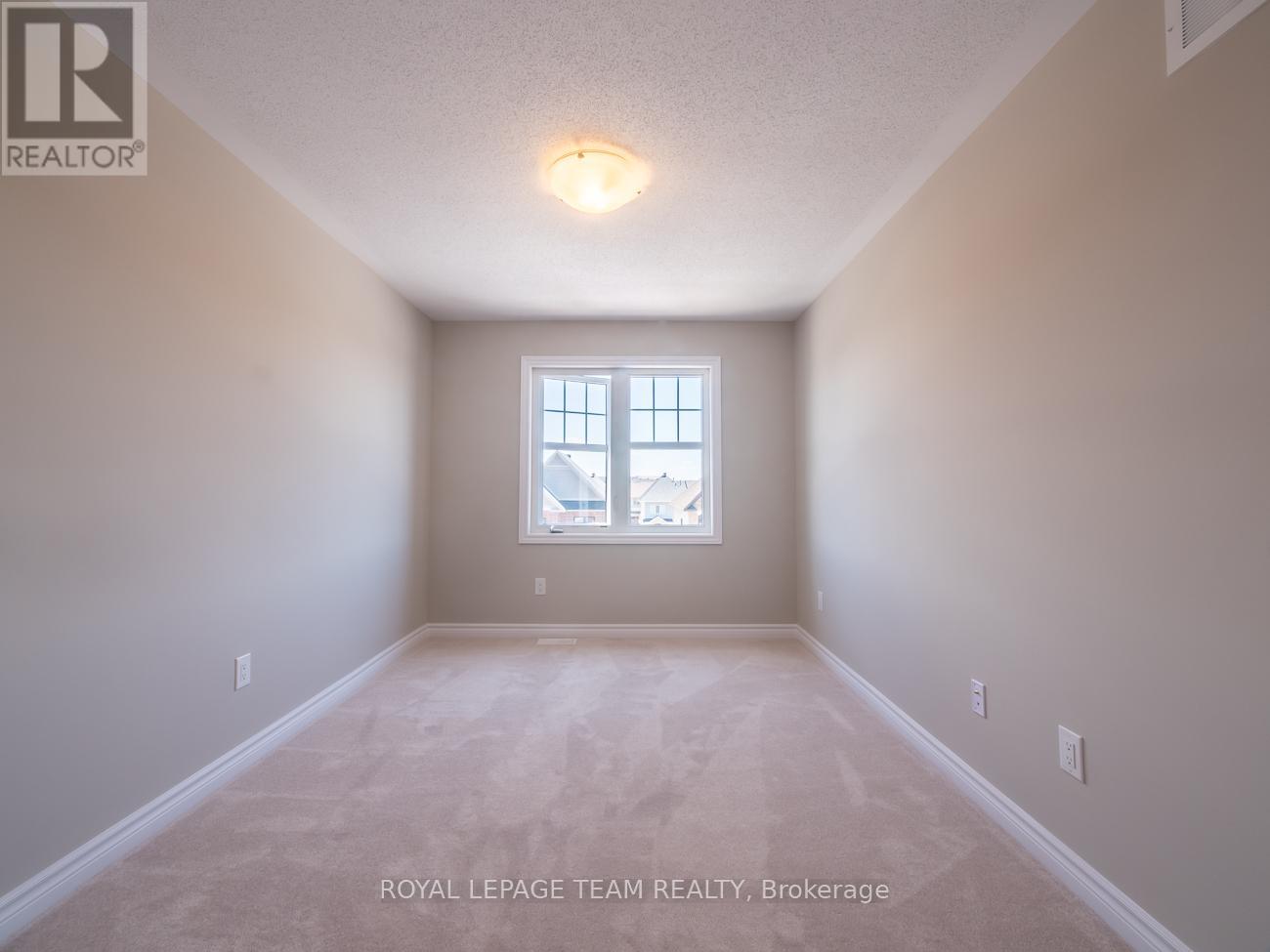 210 Halyard Way, Ottawa, Ontario  K2T 0L1 - Photo 15 - X12643384