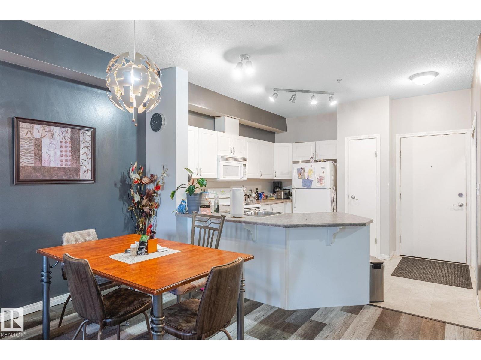 #224 4304 139 Av Nw, Edmonton, Alberta  T5Y 2Y2 - Photo 5 - E4454465