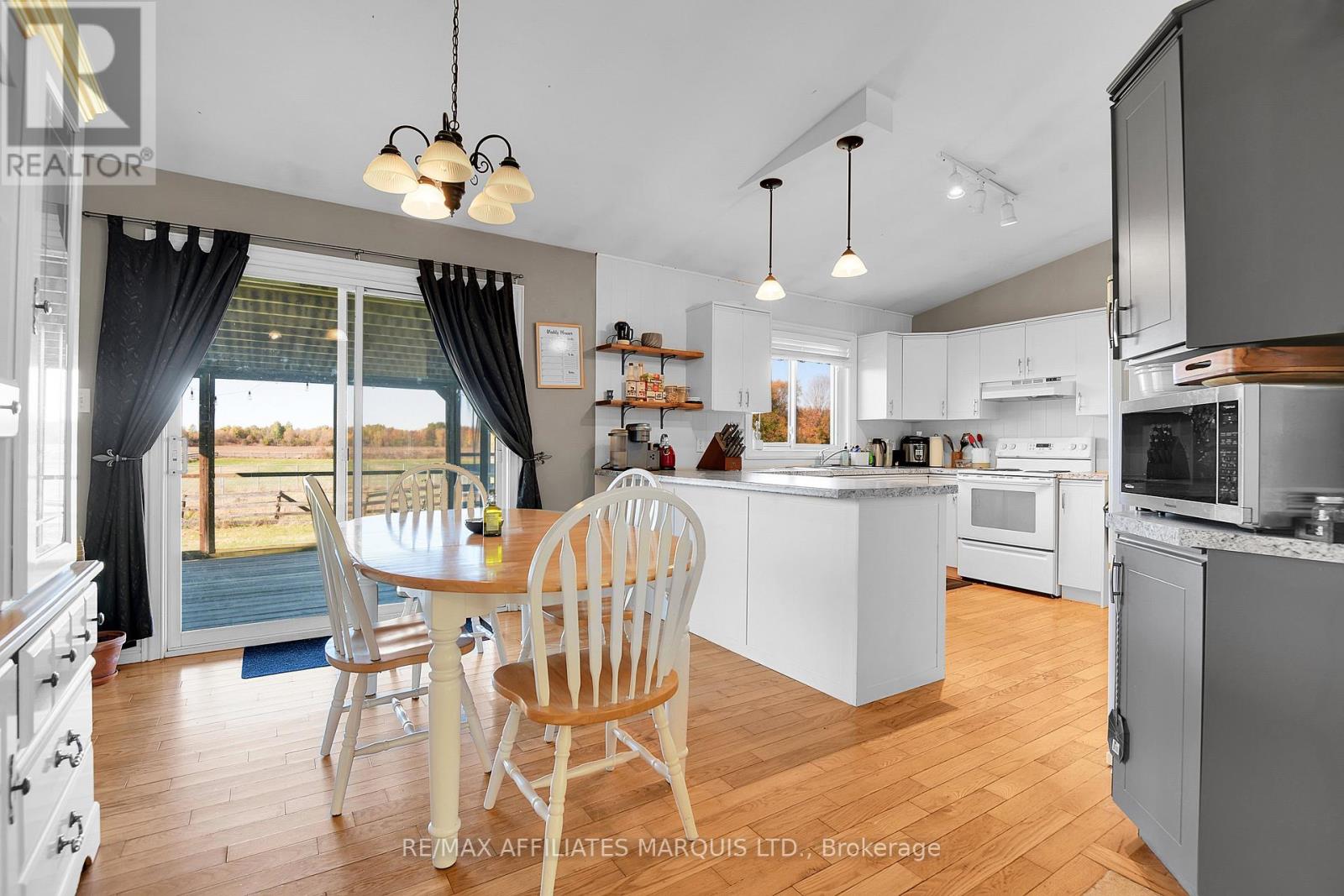 7788 County 21 Road, Augusta, Ontario  K0E 1X0 - Photo 18 - X12485514