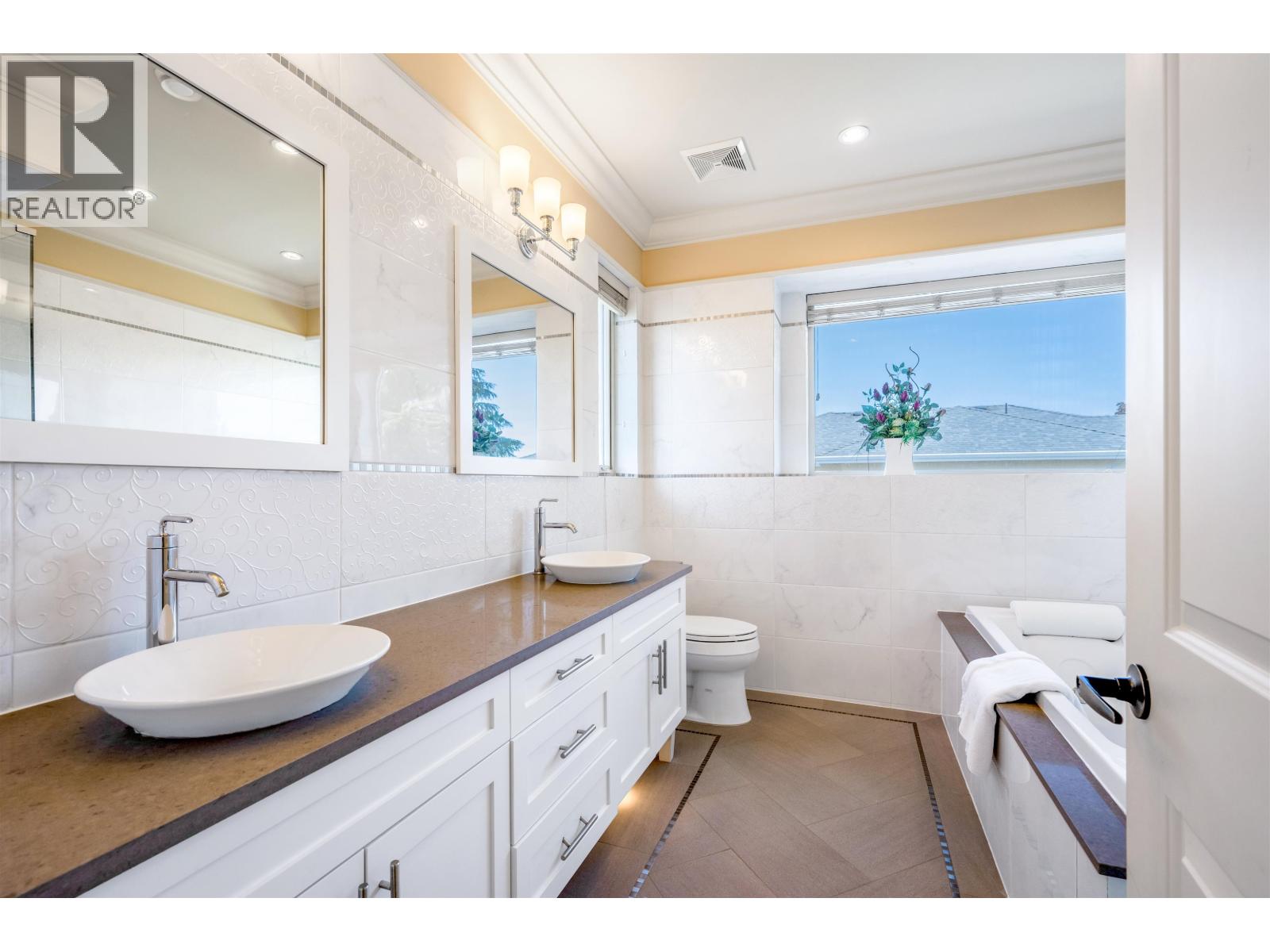 6760 Gamba, Richmond, British Columbia  V7C 2G5 - Photo 19 - R3074544