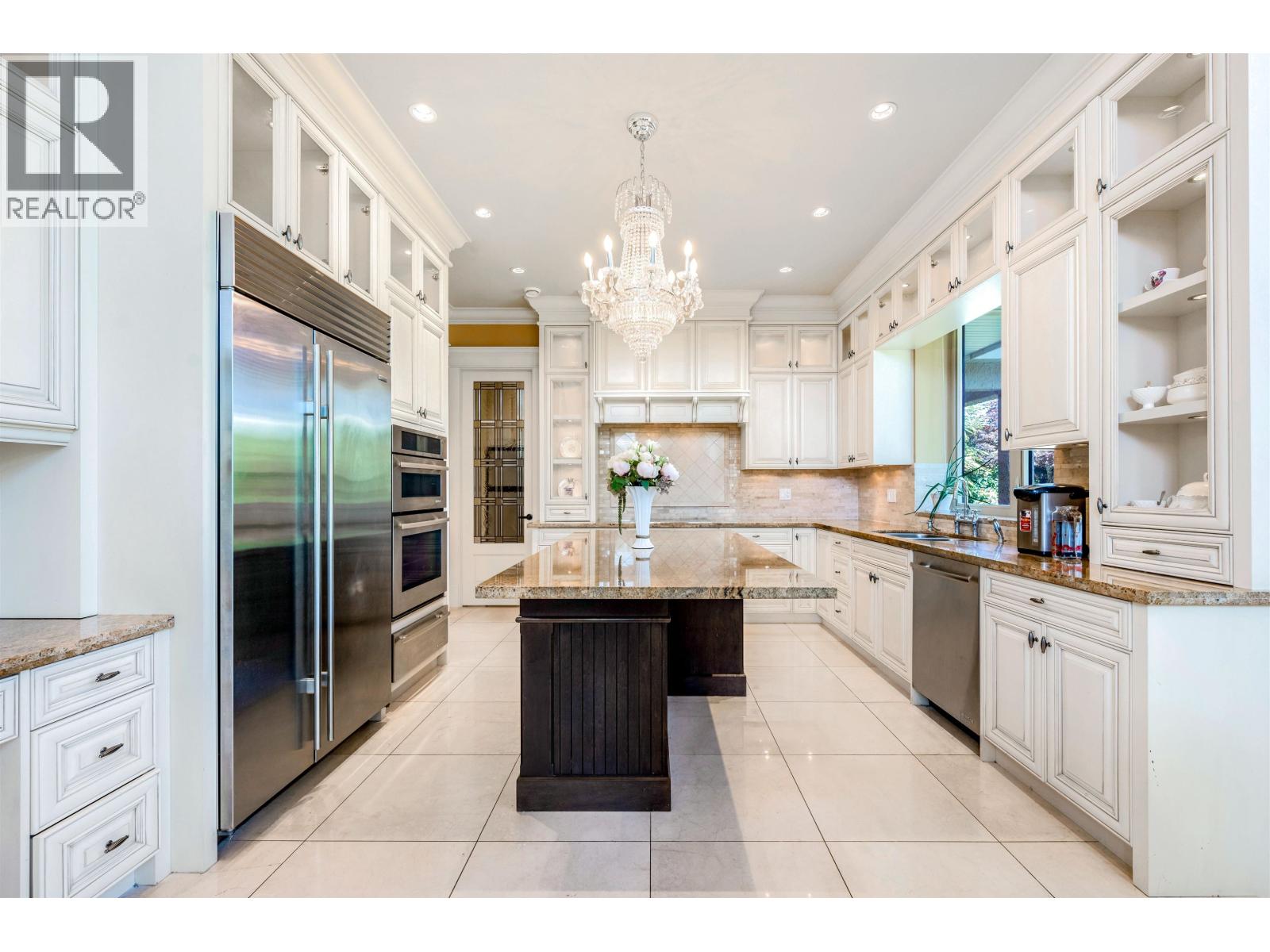 6760 GAMBA, Richmond, British Columbia