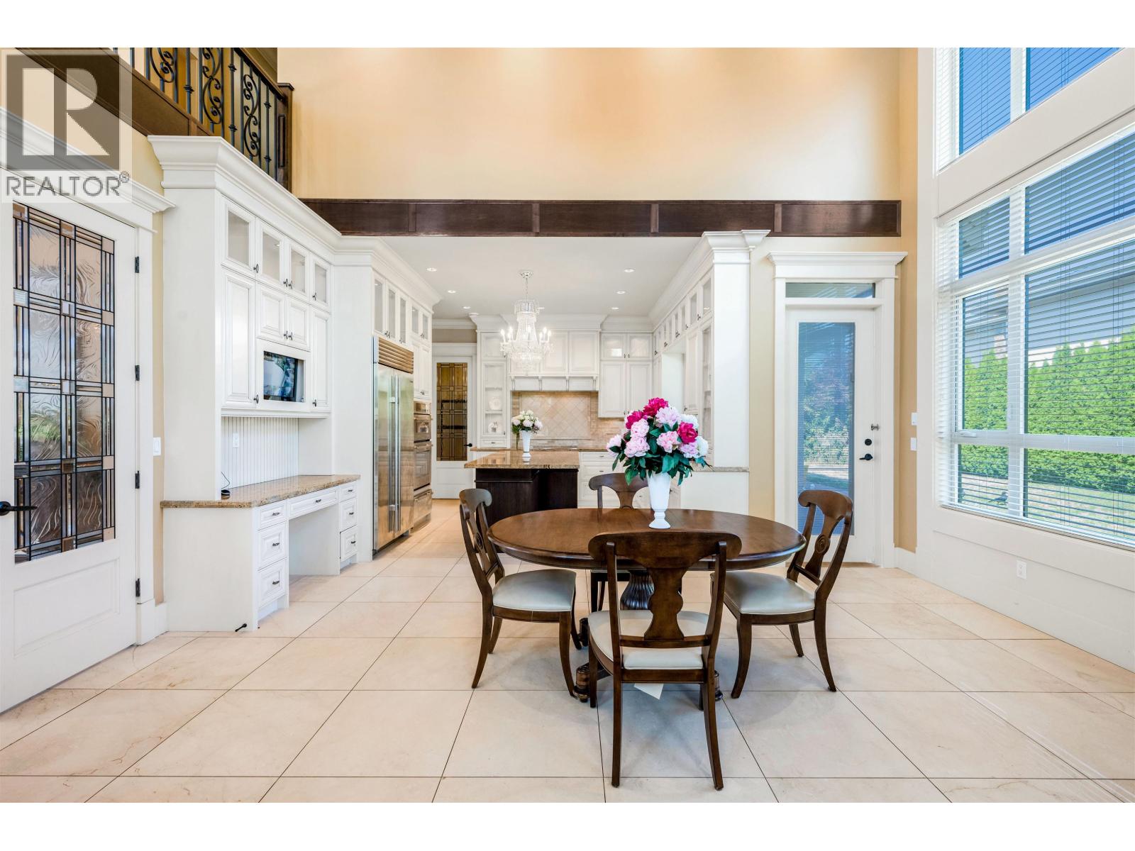 6760 Gamba, Richmond, British Columbia  V7C 2G5 - Photo 3 - R3074544