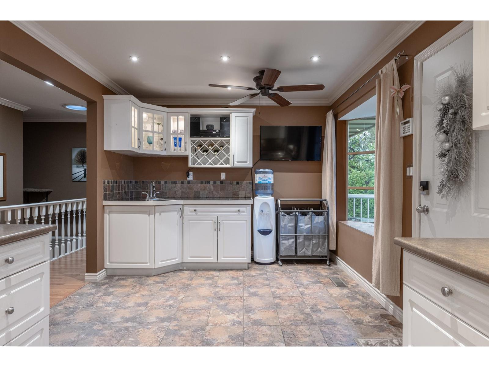 34047 Mccrimmon Drive, Abbotsford, British Columbia  V2S 2V6 - Photo 7 - R3074400