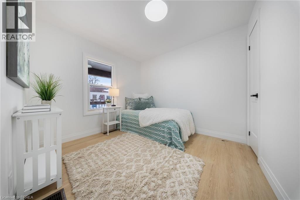 111 E Victoria Street, Brantford, Ontario  N3S 3K7 - Photo 20 - 40794526