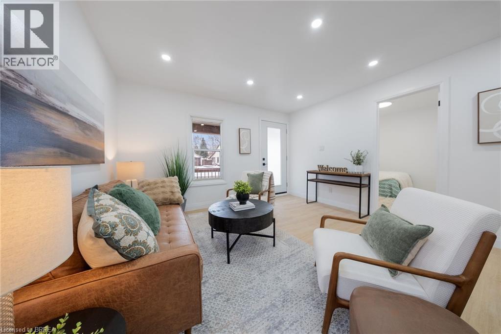 111 E Victoria Street, Brantford, Ontario  N3S 3K7 - Photo 6 - 40794526