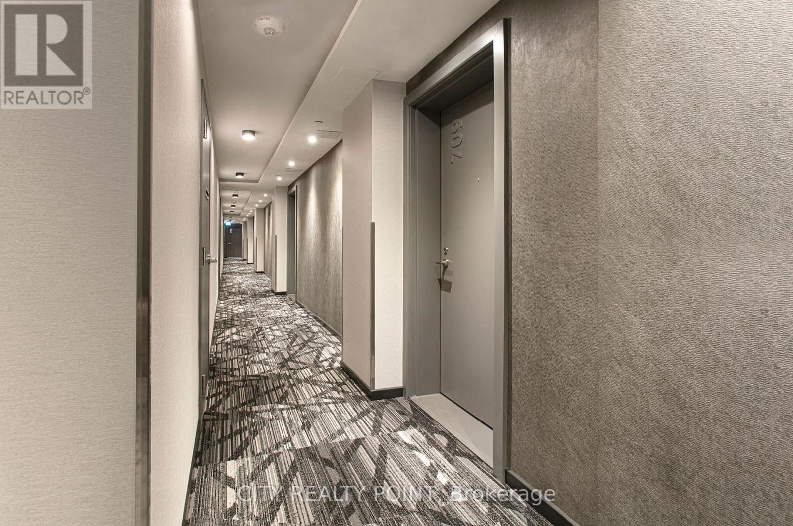 602 - 11 Walmer Road, Toronto, Ontario  M5R 2W9 - Photo 9 - C12643358