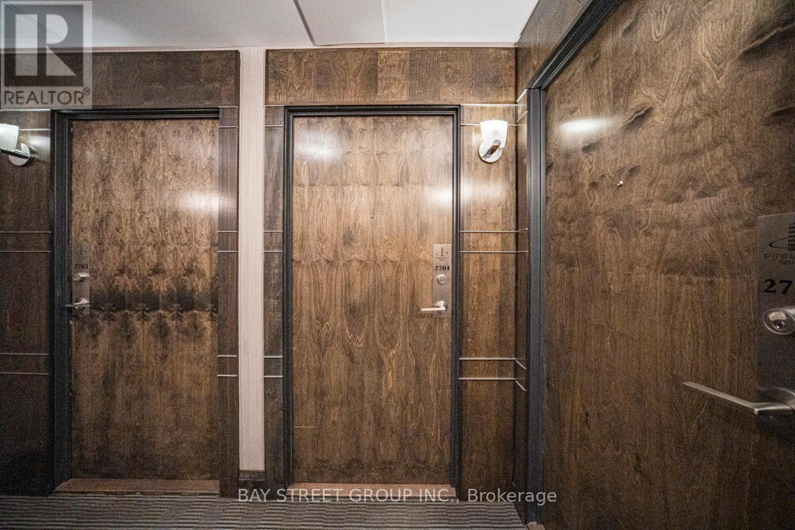 2704 - 33 Bay Street, Toronto, Ontario M5J 2Z3 - Photo 5 - C12643364