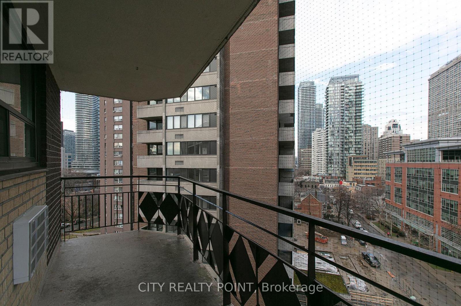 602 - 55 Isabella Street, Toronto, Ontario  M4Y 1M8 - Photo 2 - C12643430