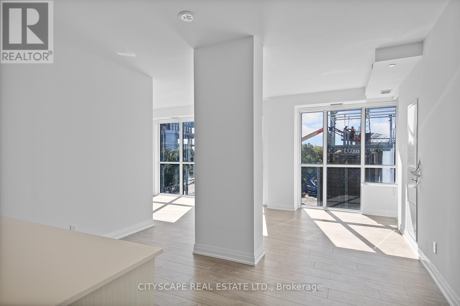 311 - 286 Main Street, Toronto, Ontario  M4C 0B3 - Photo 8 - E12643438