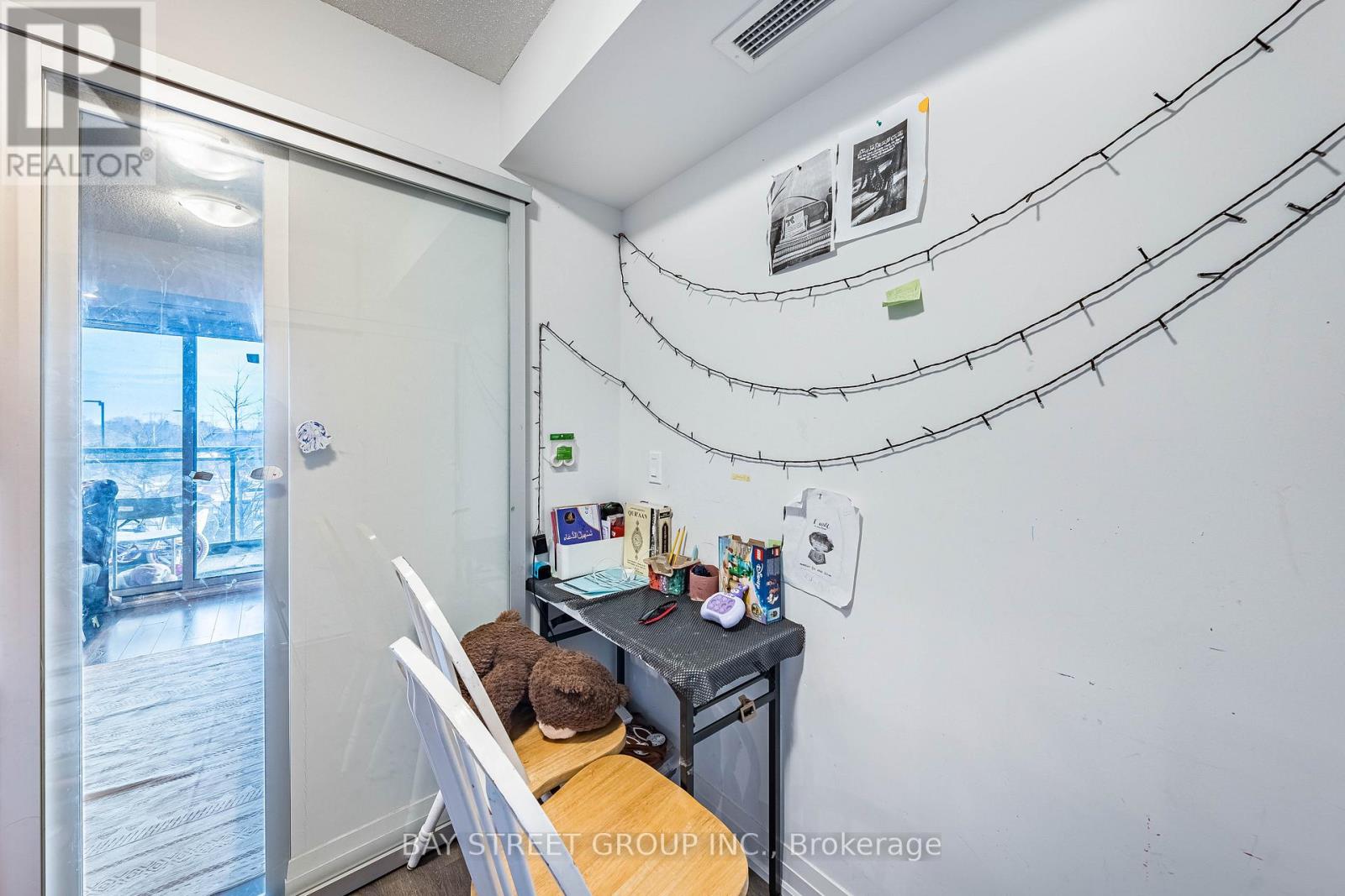 20 Meadowglen Place, Toronto, Ontario  M1G 0A9 - Photo 22 - E12643448