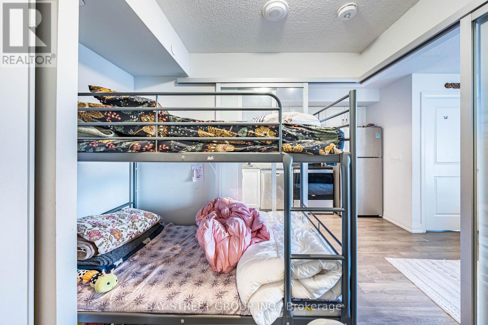 20 Meadowglen Place, Toronto, Ontario  M1G 0A9 - Photo 23 - E12643448