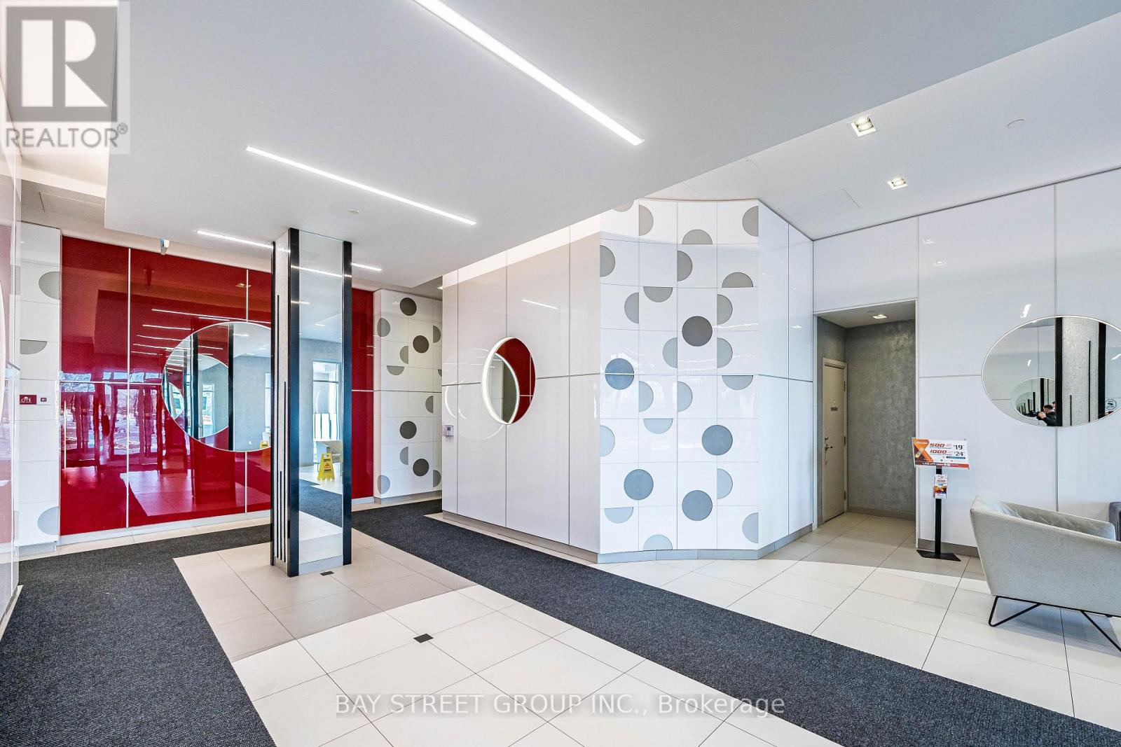 20 Meadowglen Place, Toronto, Ontario  M1G 0A9 - Photo 4 - E12643448