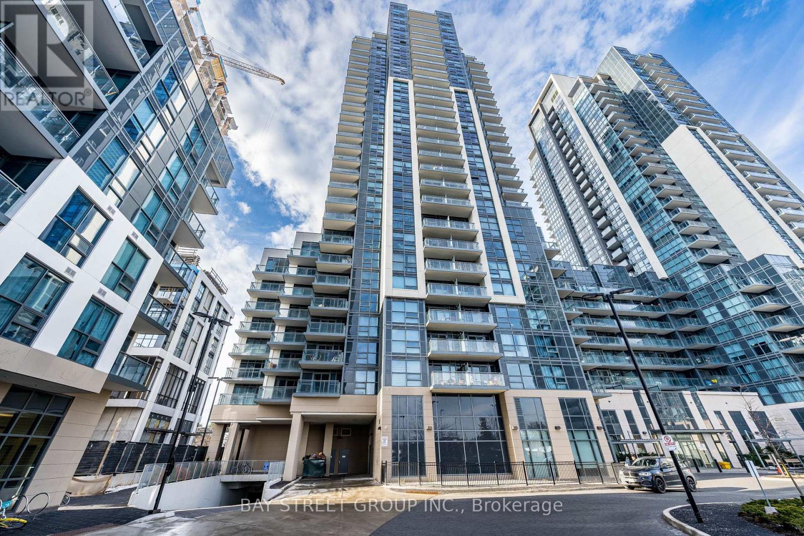 20 Meadowglen Place, Toronto, Ontario  M1G 0A9 - Photo 7 - E12643448