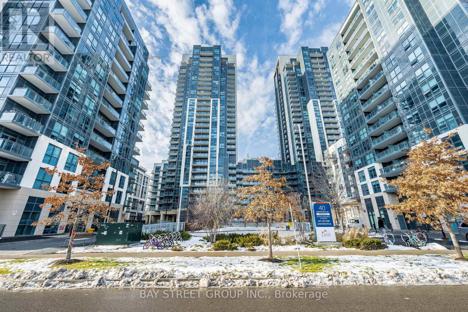 20 Meadowglen Place, Toronto, Ontario  M1G 0A9 - Photo 9 - E12643448