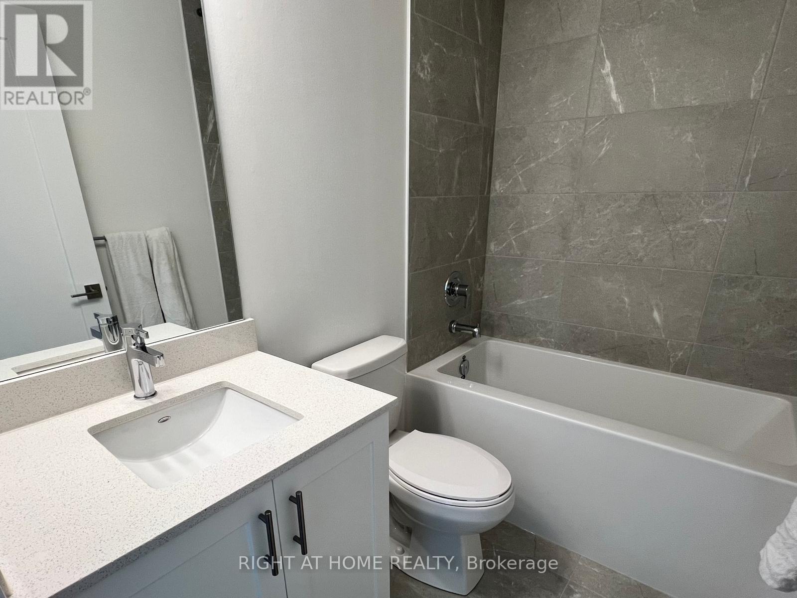 B705 - 705 Davis Drive, Newmarket, Ontario  L3Y 0J1 - Photo 11 - N12643374