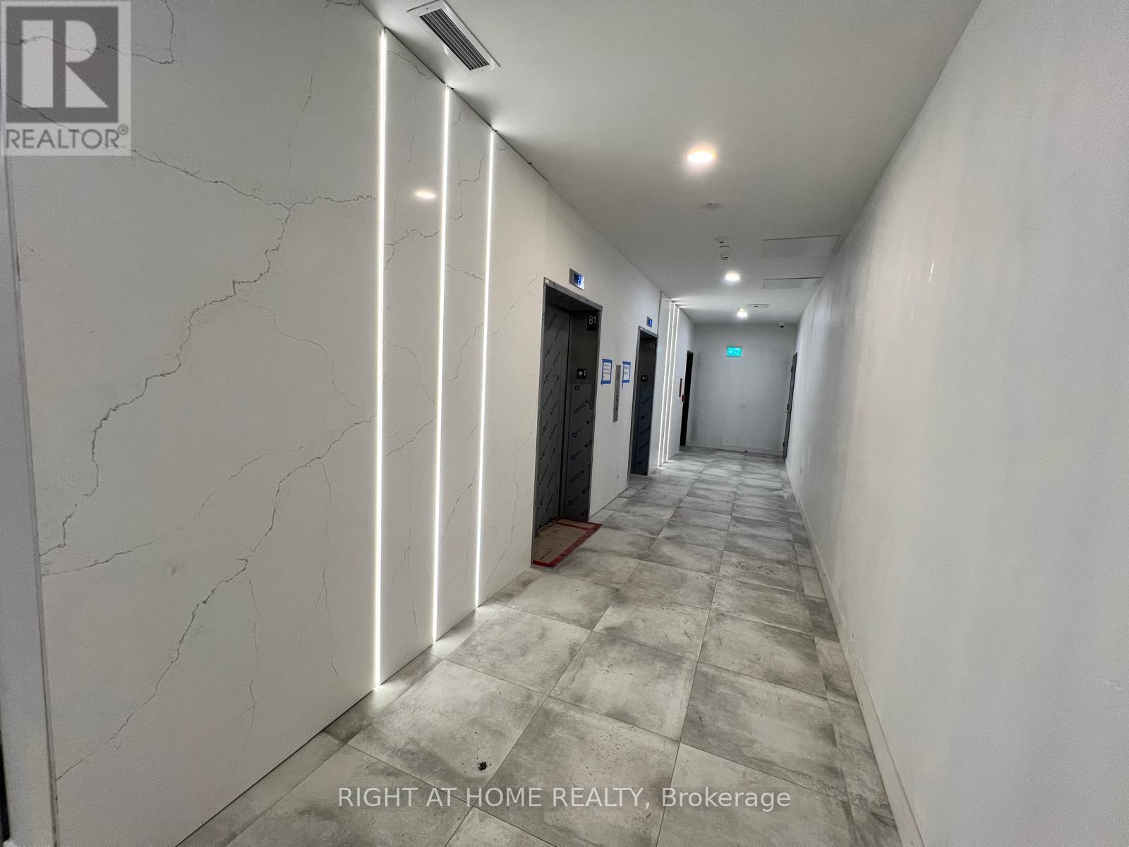 B705 - 705 Davis Drive, Newmarket, Ontario  L3Y 0J1 - Photo 14 - N12643374