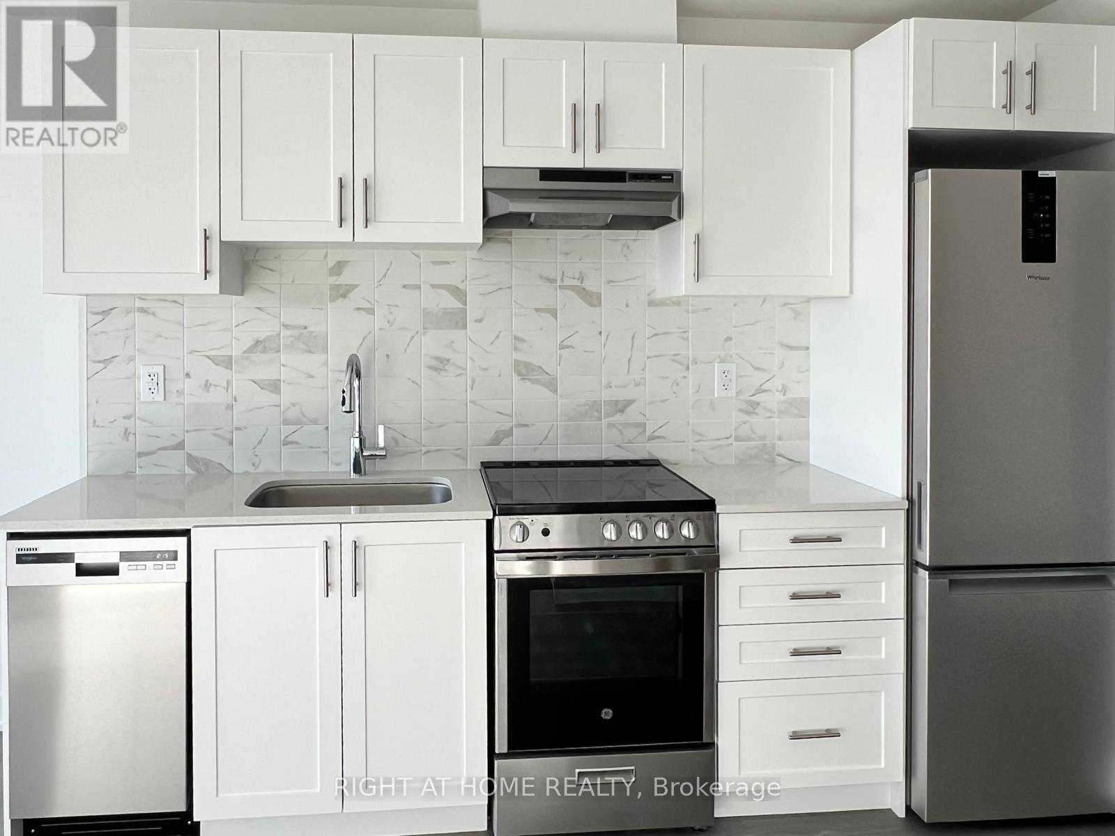 B705 - 705 Davis Drive, Newmarket, Ontario  L3Y 0J1 - Photo 6 - N12643374