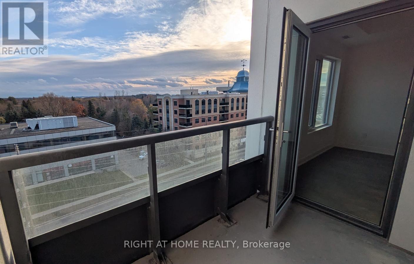 B705 - 705 Davis Drive, Newmarket, Ontario  L3Y 0J1 - Photo 9 - N12643374