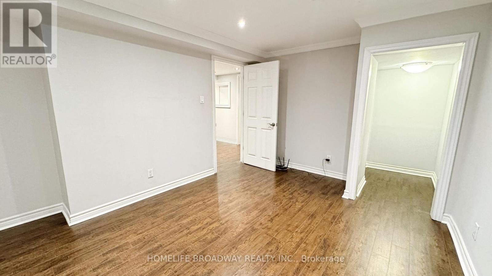 Lower - 102 Orchard Hill Boulevard, Markham, Ontario  L6C 2M4 - Photo 7 - N12643492