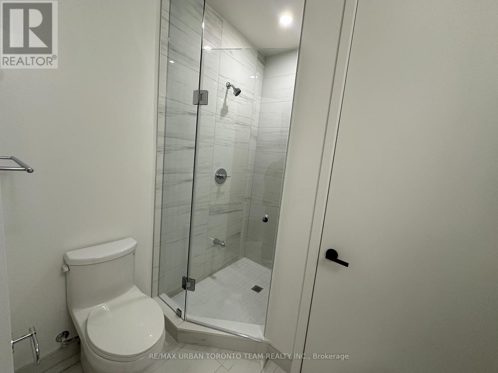 706 - 28 Interchange Way, Vaughan, Ontario  L4K 0P8 - Photo 11 - N12643510