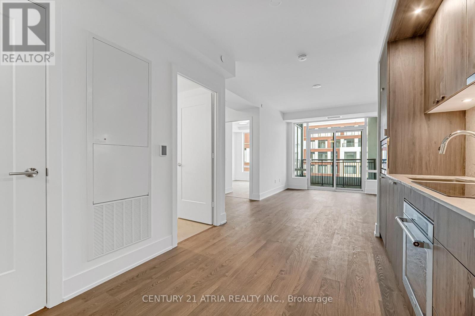 504 - 259 The Kingsway, Toronto, Ontario  M9A 0G2 - Photo 8 - W12486762