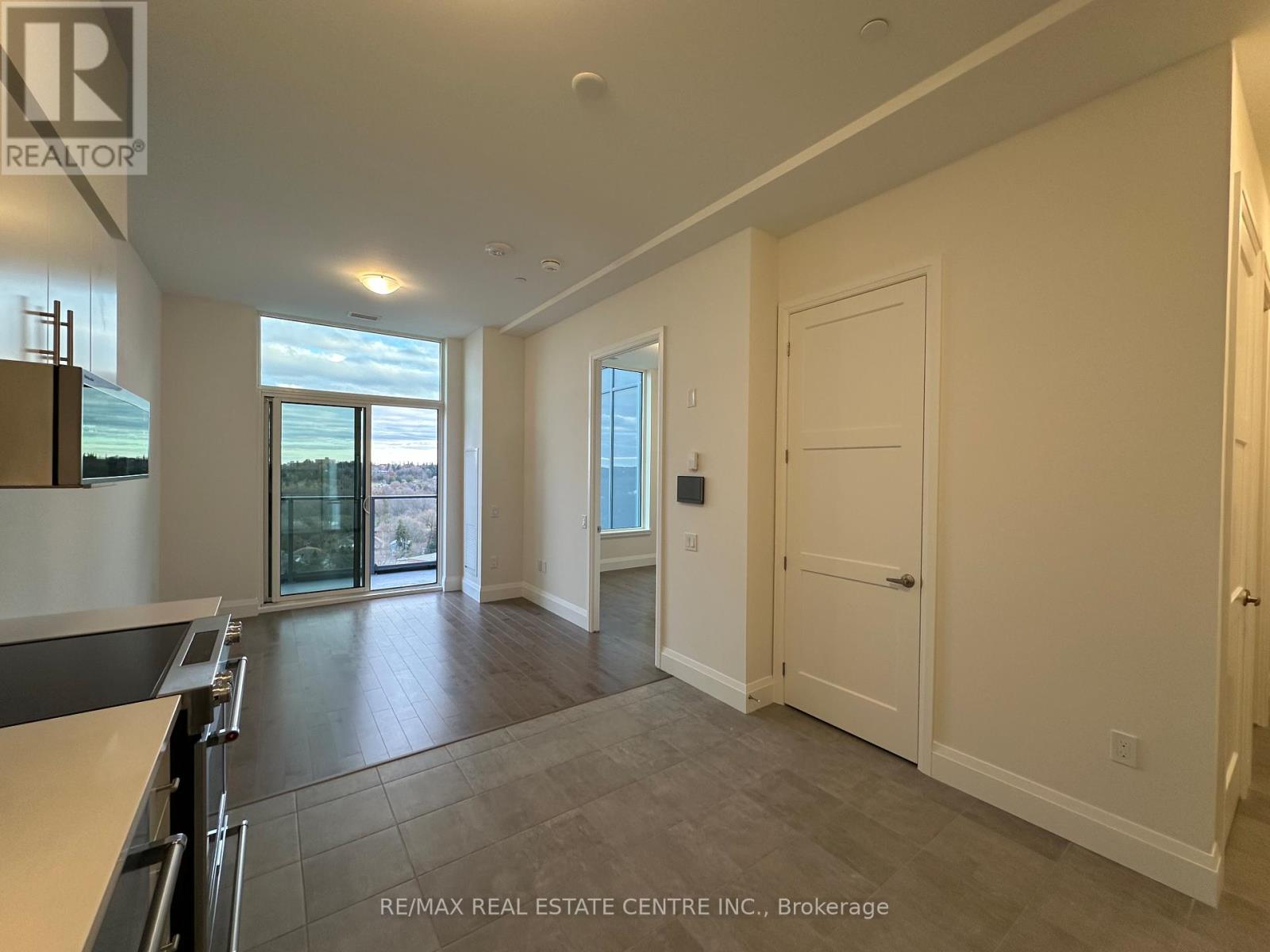 1403 - 93 Arthur Street S, Guelph, Ontario  N1E 0T3 - Photo 13 - X12642094