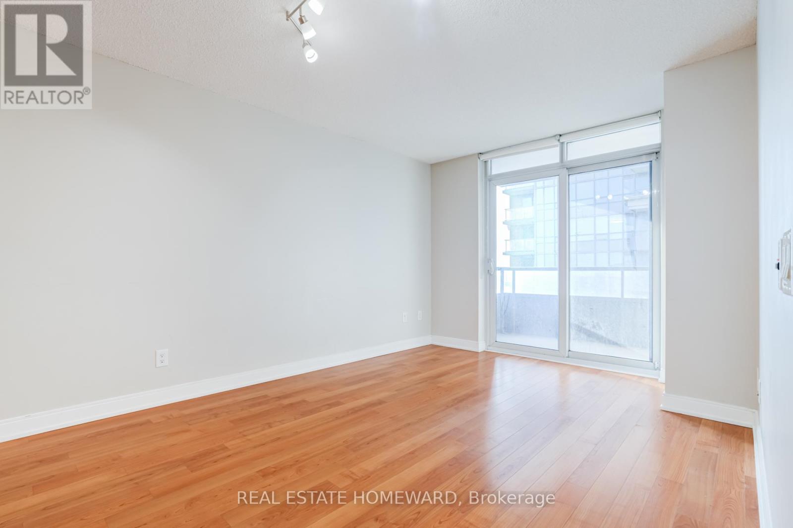 1855 - 25 Viking Lane, Toronto, Ontario  M9B 0A1 - Photo 14 - W12643372