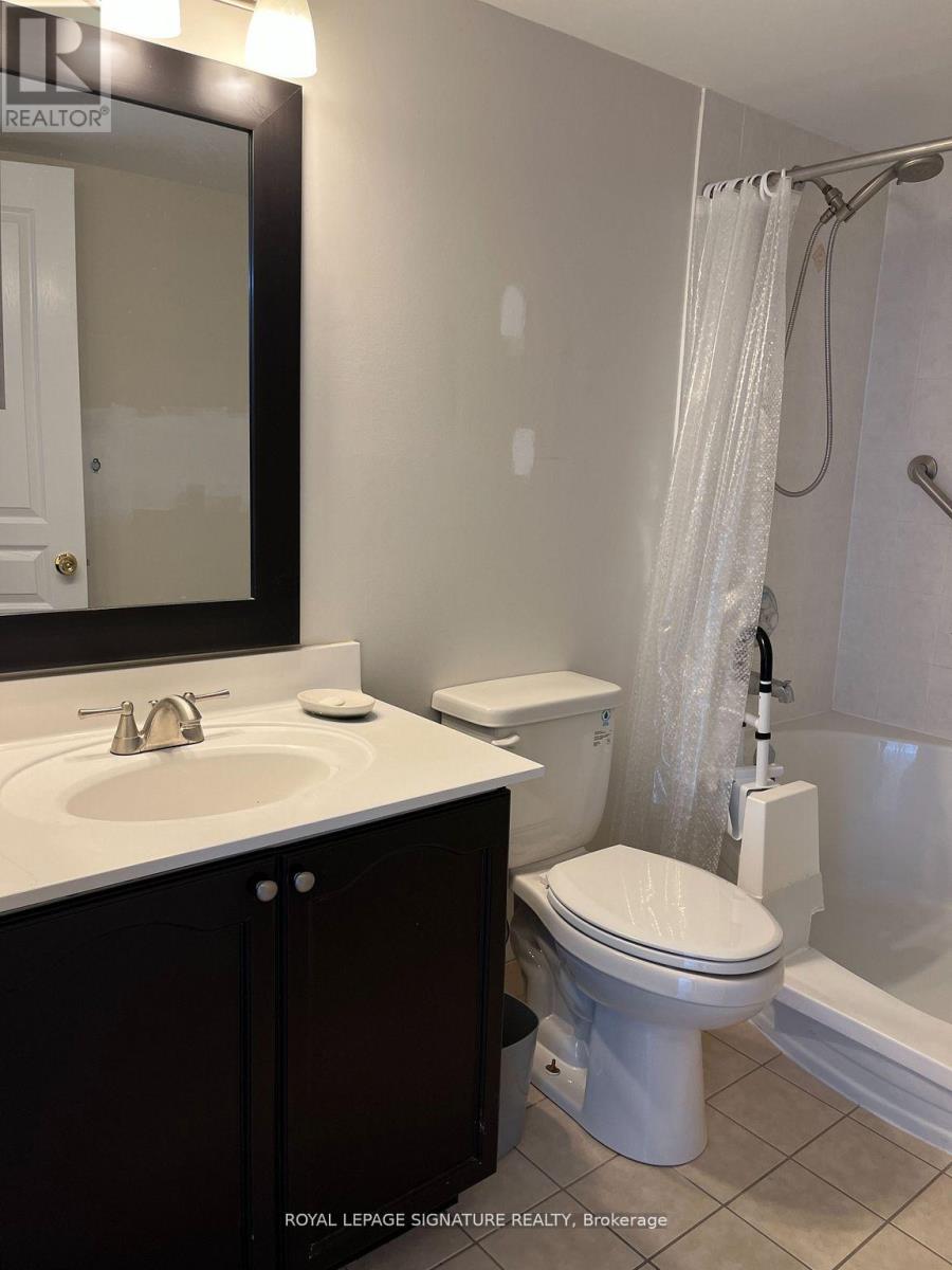 407 - 2545 Erin Centre Boulevard, Mississauga, Ontario  L5M 6Z9 - Photo 8 - W12643410