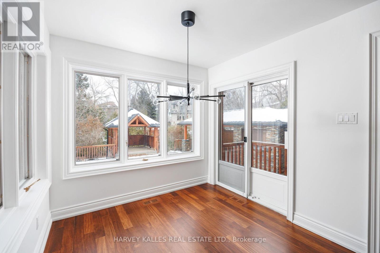 22 Finchley Road, Toronto, Ontario  M9A 2X5 - Photo 18 - W12643424