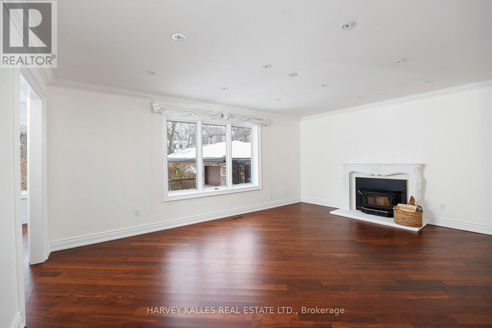 22 Finchley Road, Toronto, Ontario  M9A 2X5 - Photo 21 - W12643424