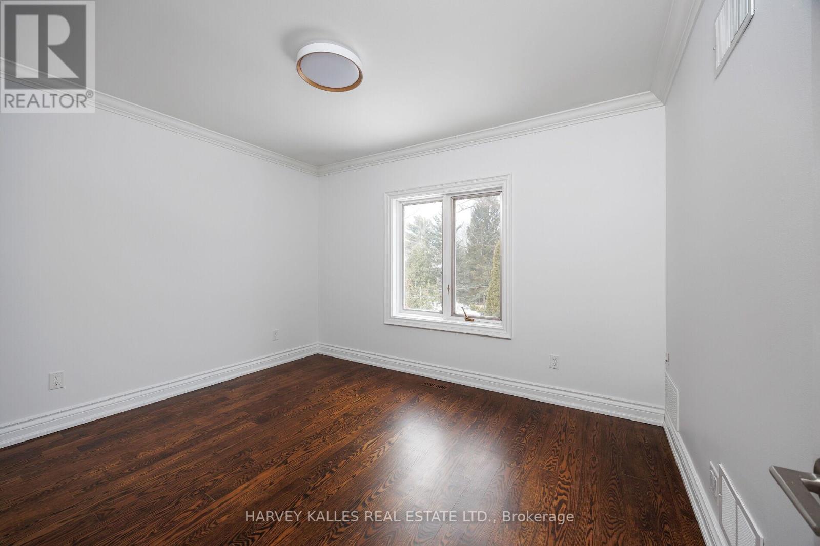 22 Finchley Road, Toronto, Ontario  M9A 2X5 - Photo 38 - W12643424