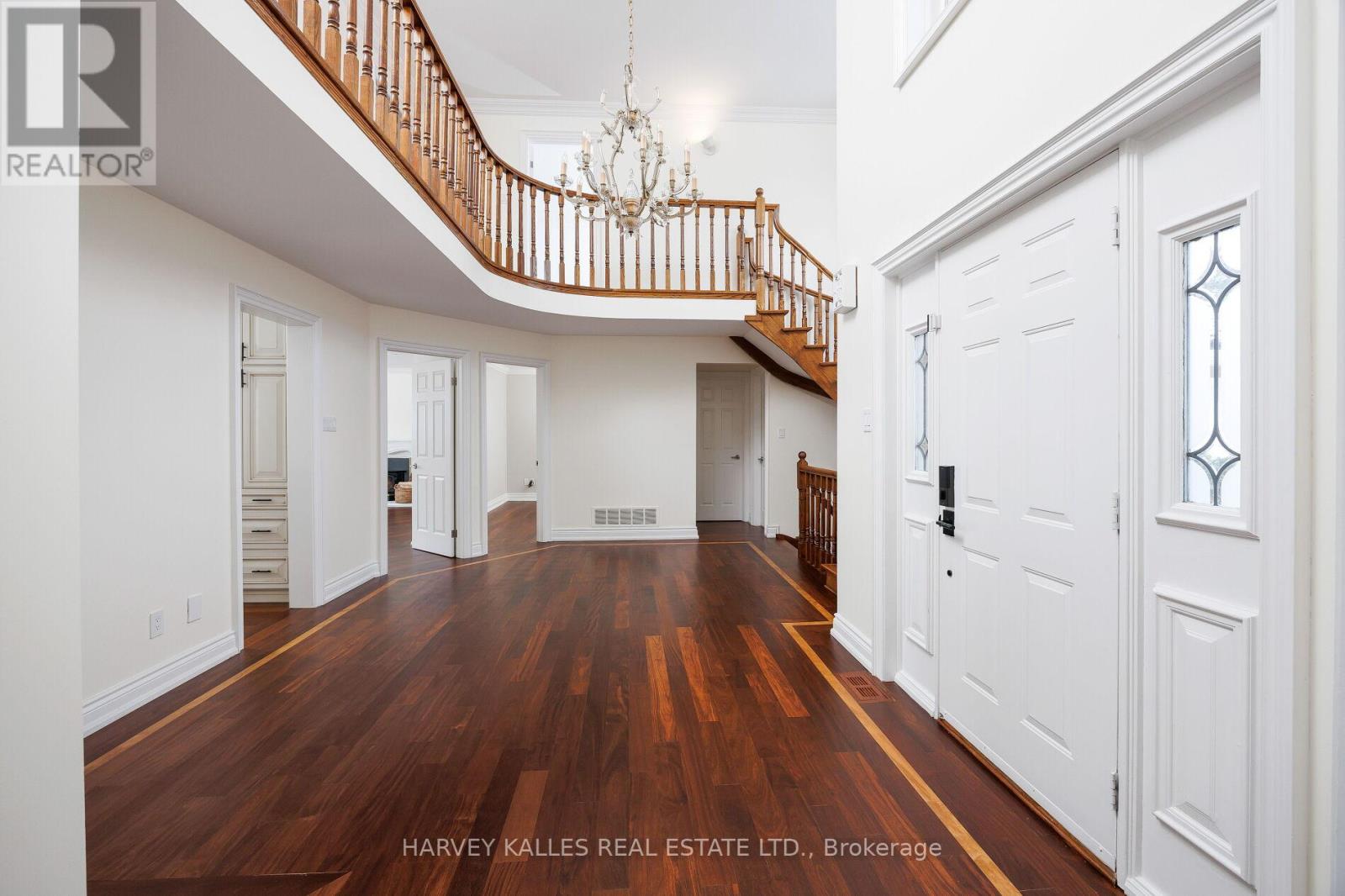 22 Finchley Road, Toronto, Ontario  M9A 2X5 - Photo 7 - W12643424