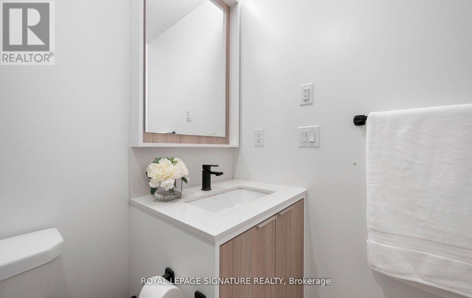 1208 - 36 Zorra Street, Toronto, Ontario  M8Z 0G5 - Photo 17 - W12643494