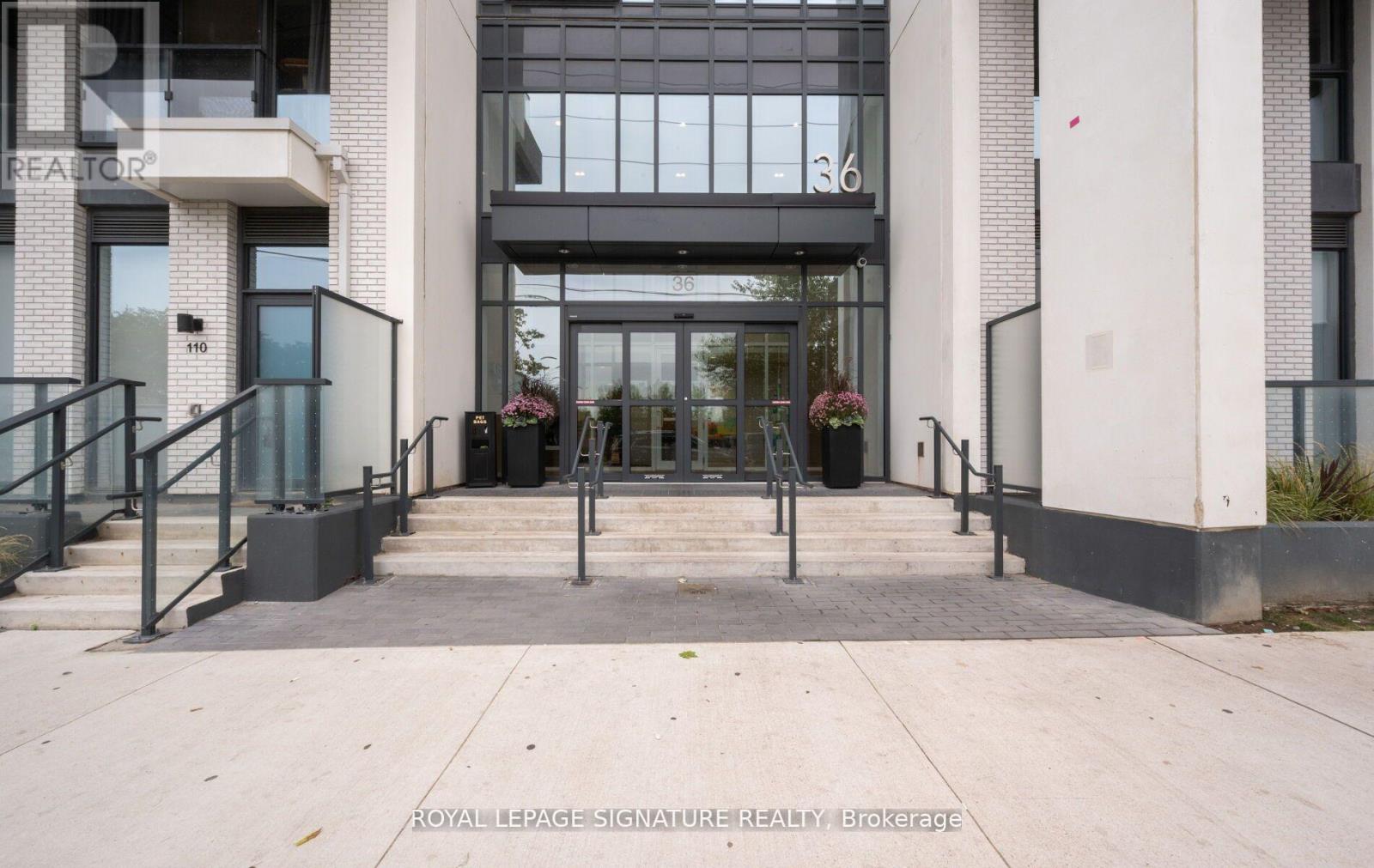 1208 - 36 Zorra Street, Toronto, Ontario  M8Z 0G5 - Photo 4 - W12643494