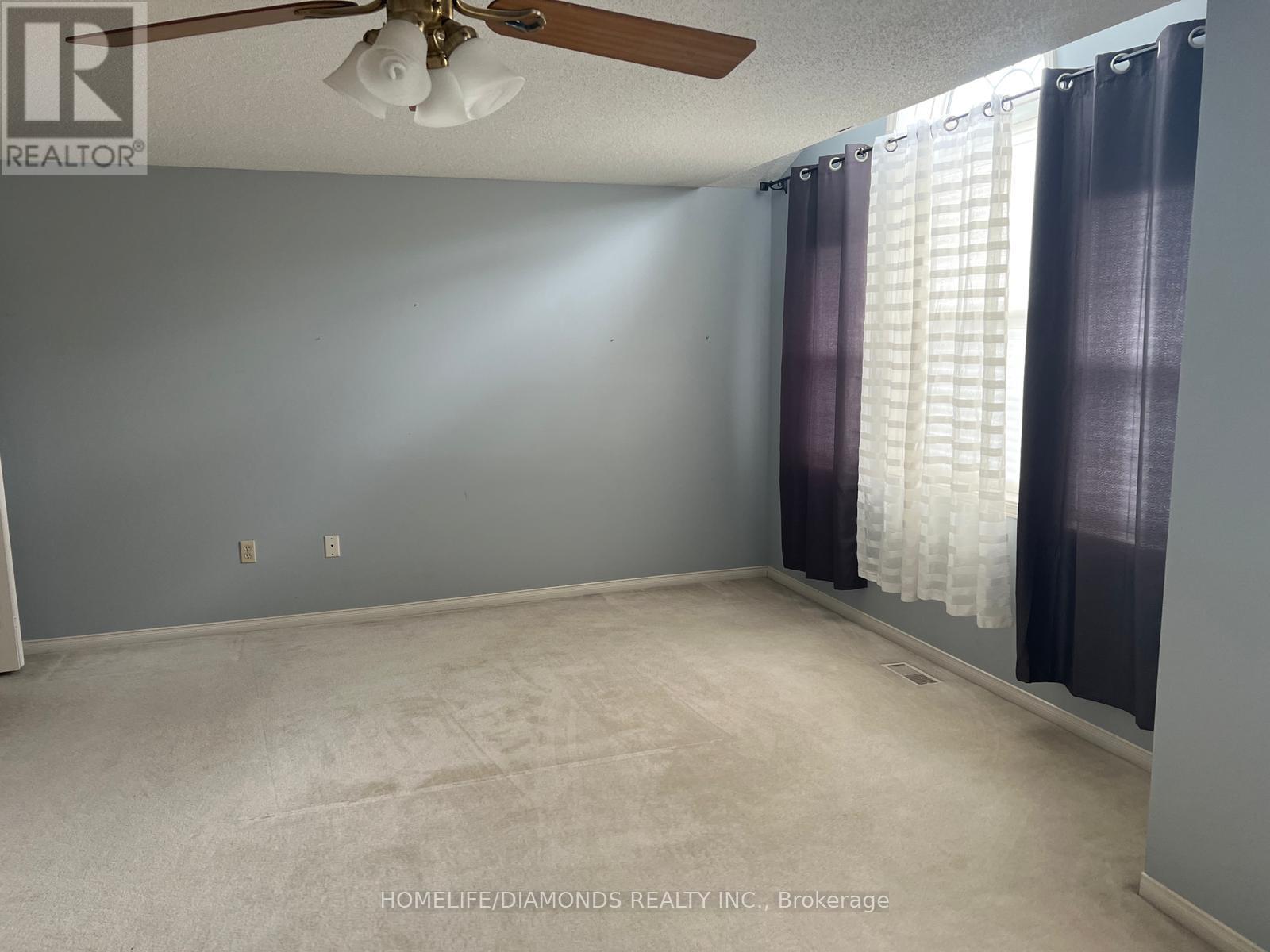 44 Karalee Crescent, Cambridge, Ontario  N3C 4H3 - Photo 23 - X12643382