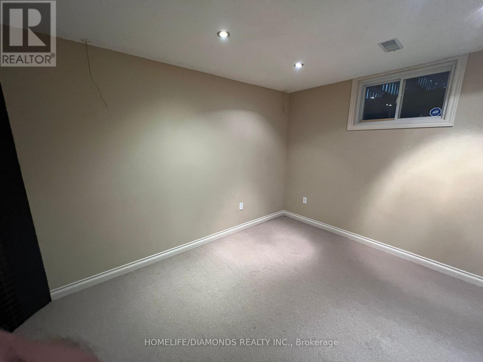 44 Karalee Crescent, Cambridge, Ontario  N3C 4H3 - Photo 39 - X12643382