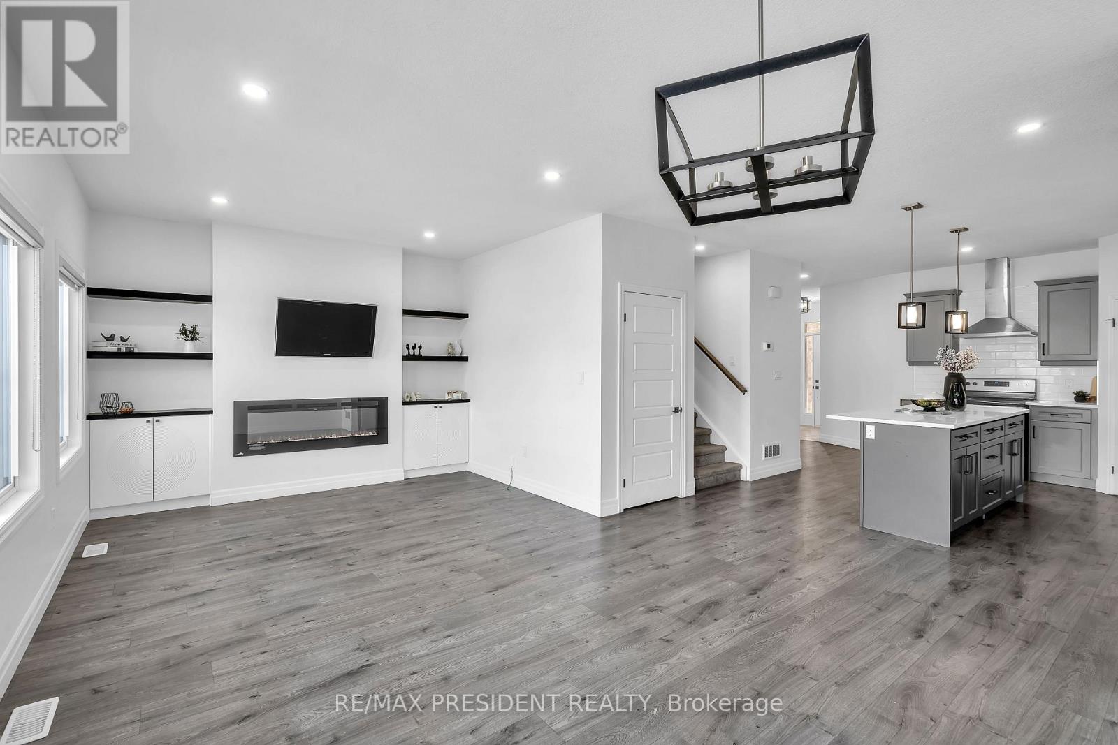 133 Marconi Court, London East, Ontario  N5V 0C9 - Photo 10 - X12643404