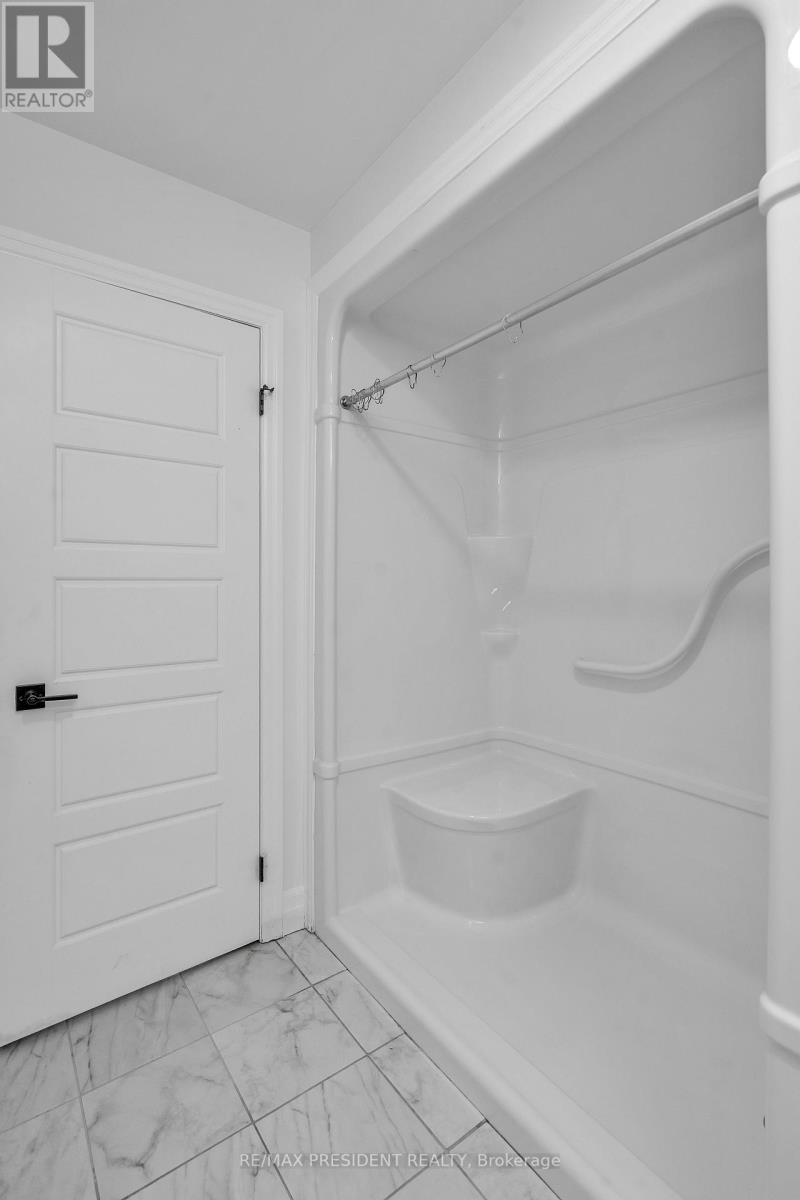 133 Marconi Court, London East, Ontario  N5V 0C9 - Photo 23 - X12643404