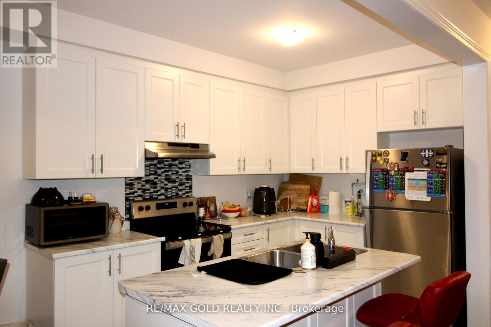 52 - 166 Deerpath Drive, Guelph, Ontario  N1K 0E2 - Photo 10 - X12643466