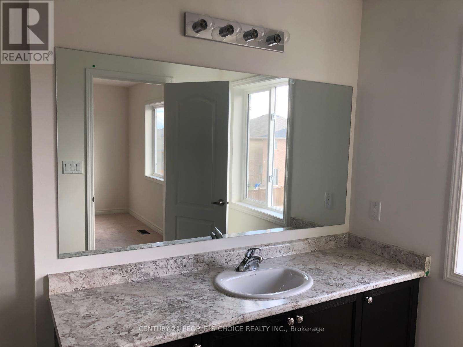 41 Bradbury Road, Hamilton, Ontario  L8J 0L1 - Photo 19 - X12643488