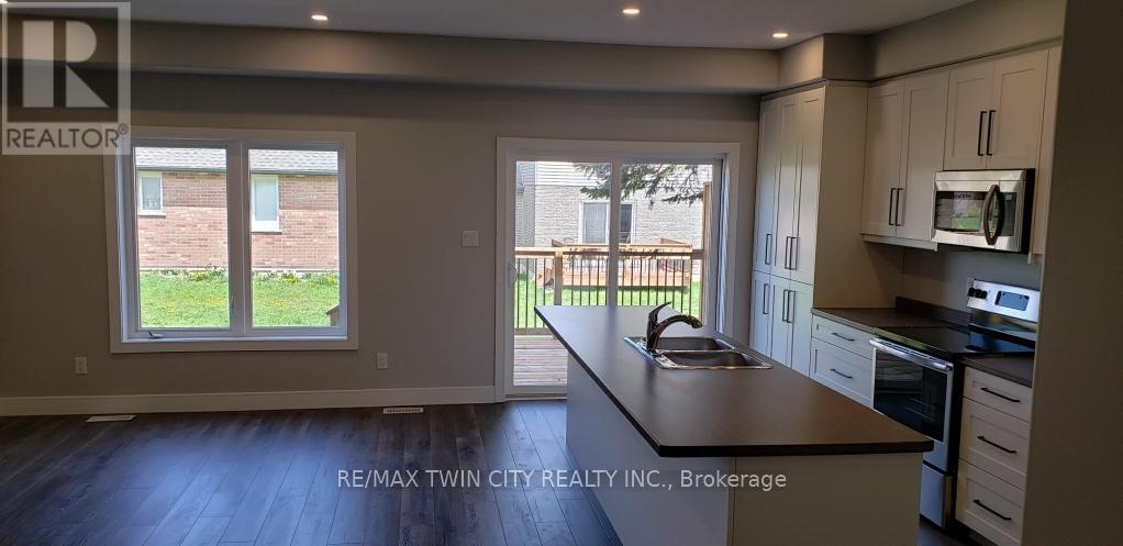 4 - 291 Falcon Drive, Woodstock, Ontario  N4T 0M7 - Photo 4 - X12643490