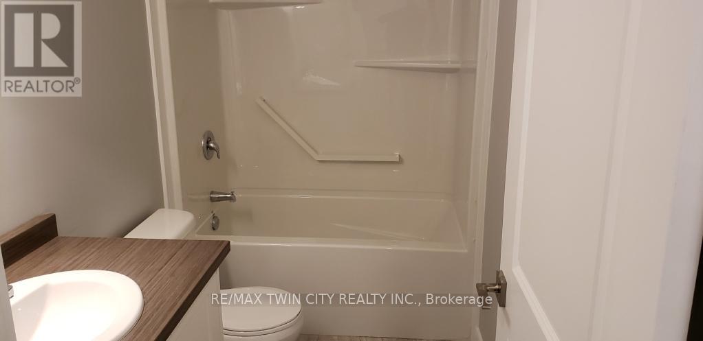 4 - 291 Falcon Drive, Woodstock, Ontario  N4T 0M7 - Photo 8 - X12643490