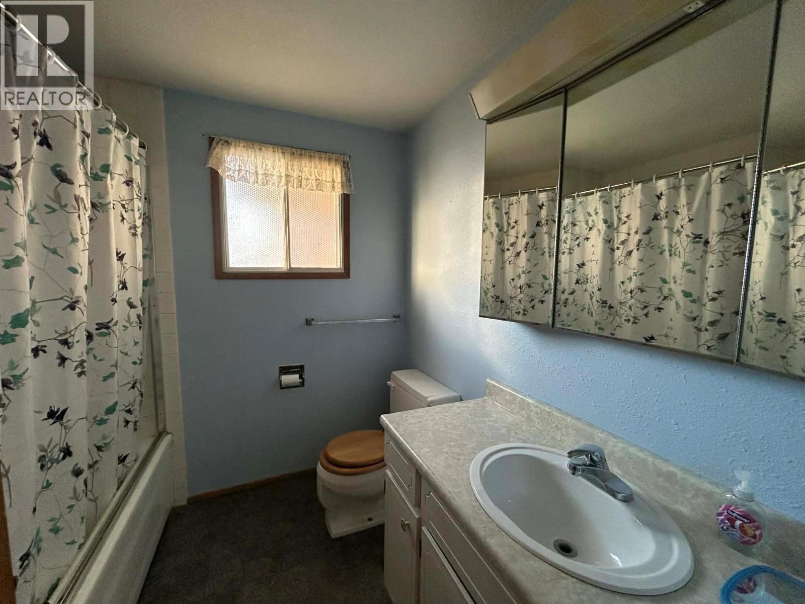 7083 Donaldson Drive, Grand Forks, British Columbia  V0H 1H0 - Photo 10 - 10371341