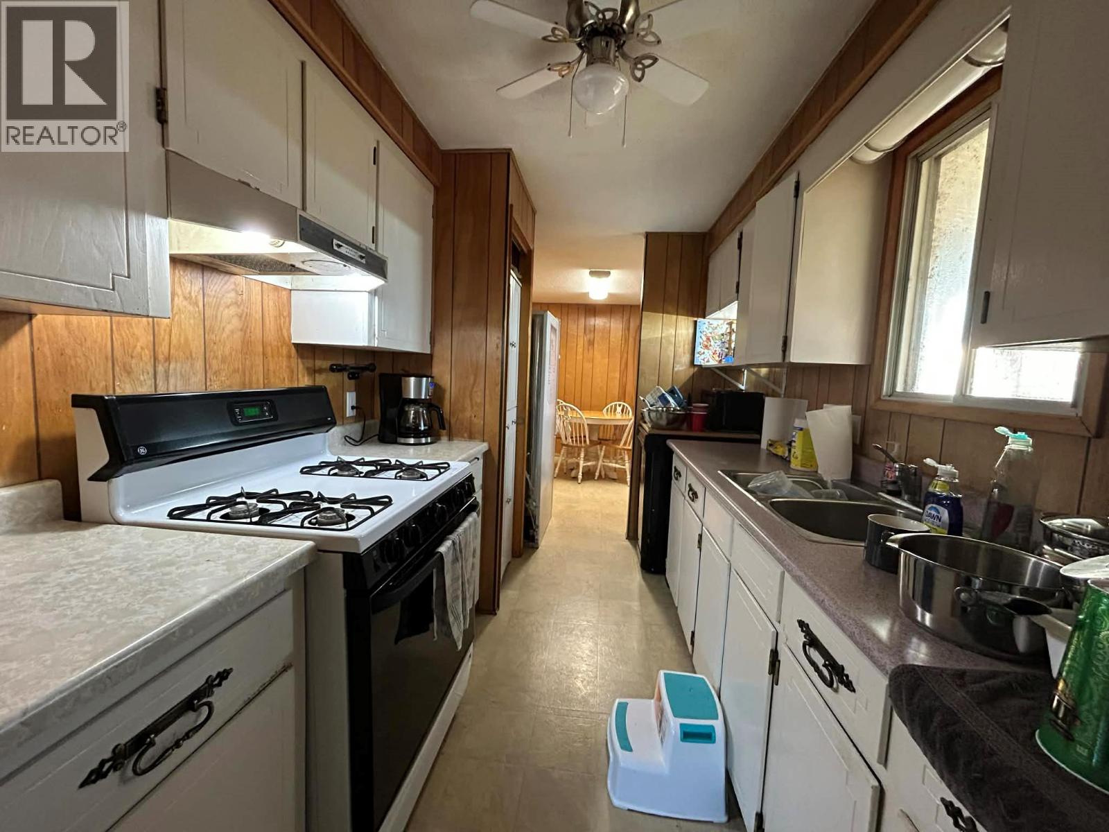 7083 Donaldson Drive, Grand Forks, British Columbia  V0H 1H0 - Photo 6 - 10371341