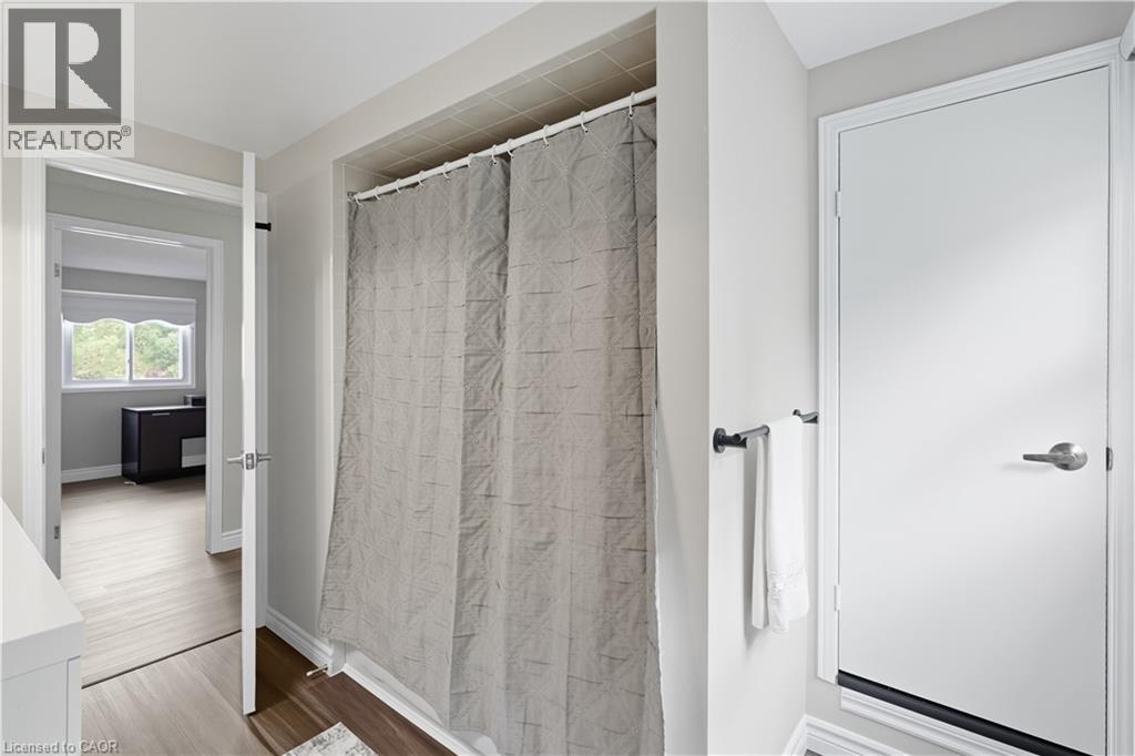 56 Muscot Drive, Hamilton, Ontario  L8J 2B3 - Photo 31 - 40772270