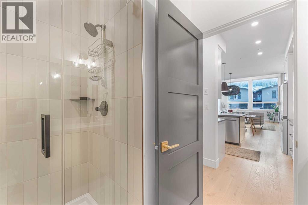 3, 1405 1st Avenue, Canmore, Alberta  T1W 1M5 - Photo 23 - A2253065