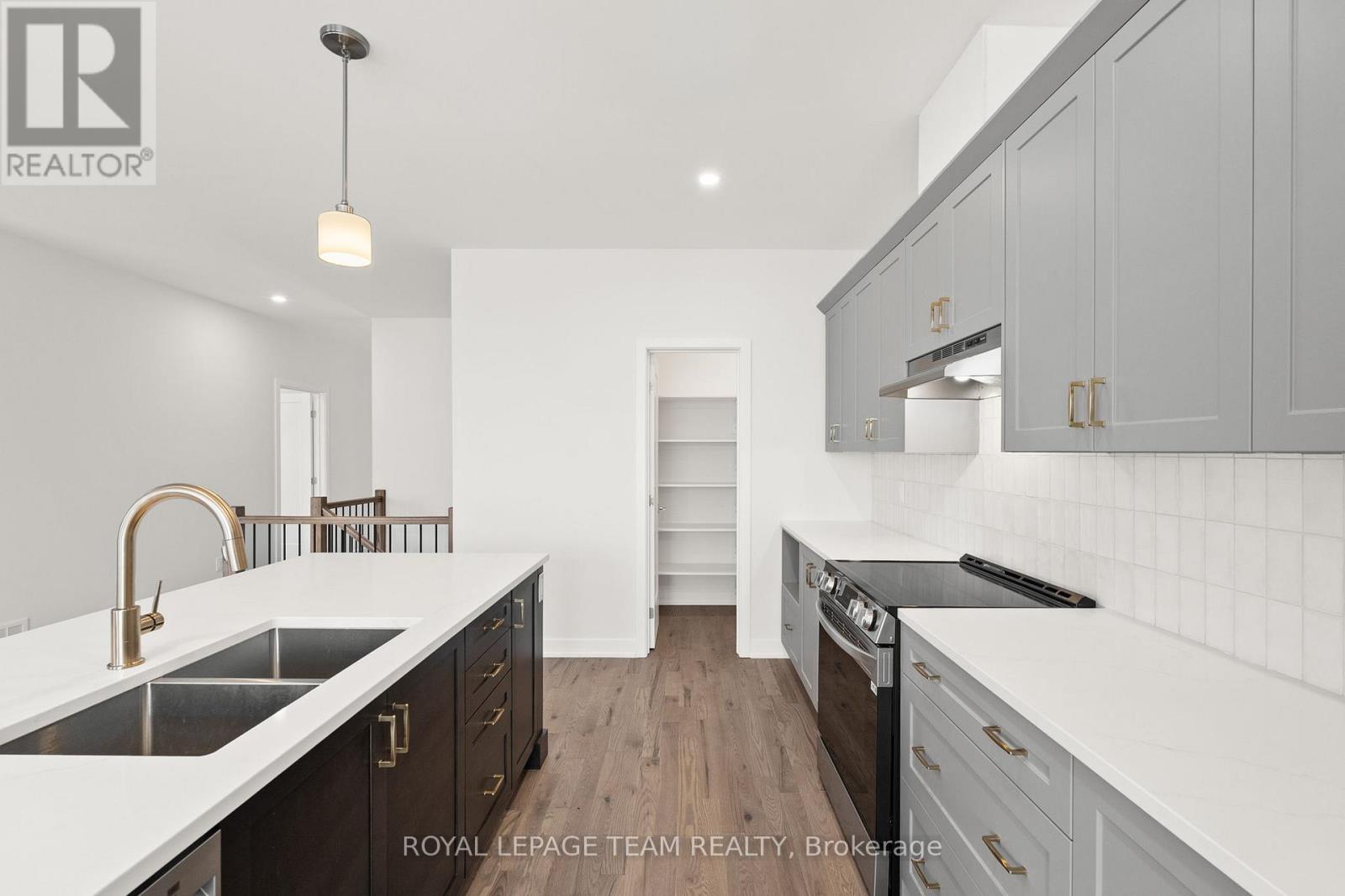 1086 Moore Street, Brockville, Ontario  K6V 0H2 - Photo 13 - X12643532