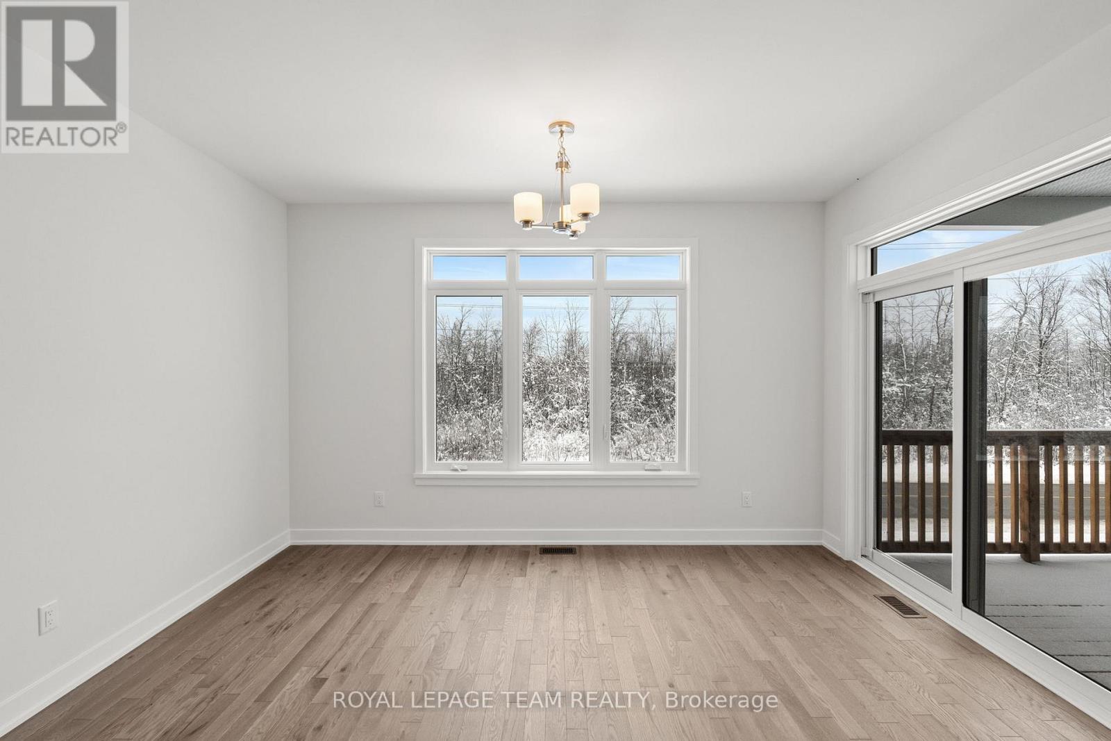 1086 Moore Street, Brockville, Ontario  K6V 0H2 - Photo 17 - X12643532